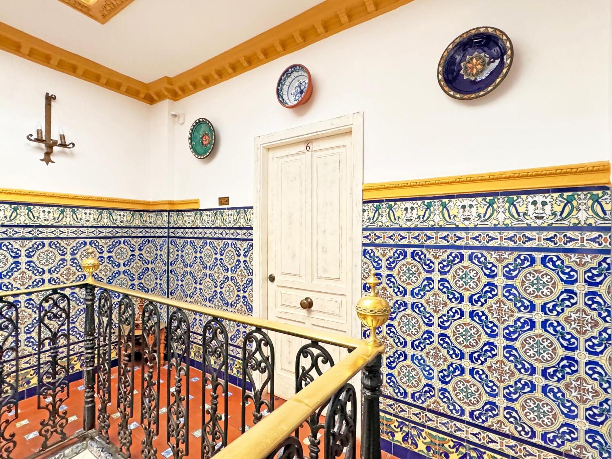 Palace House Hercules - Apartments Sevilla Exteriér fotografie
