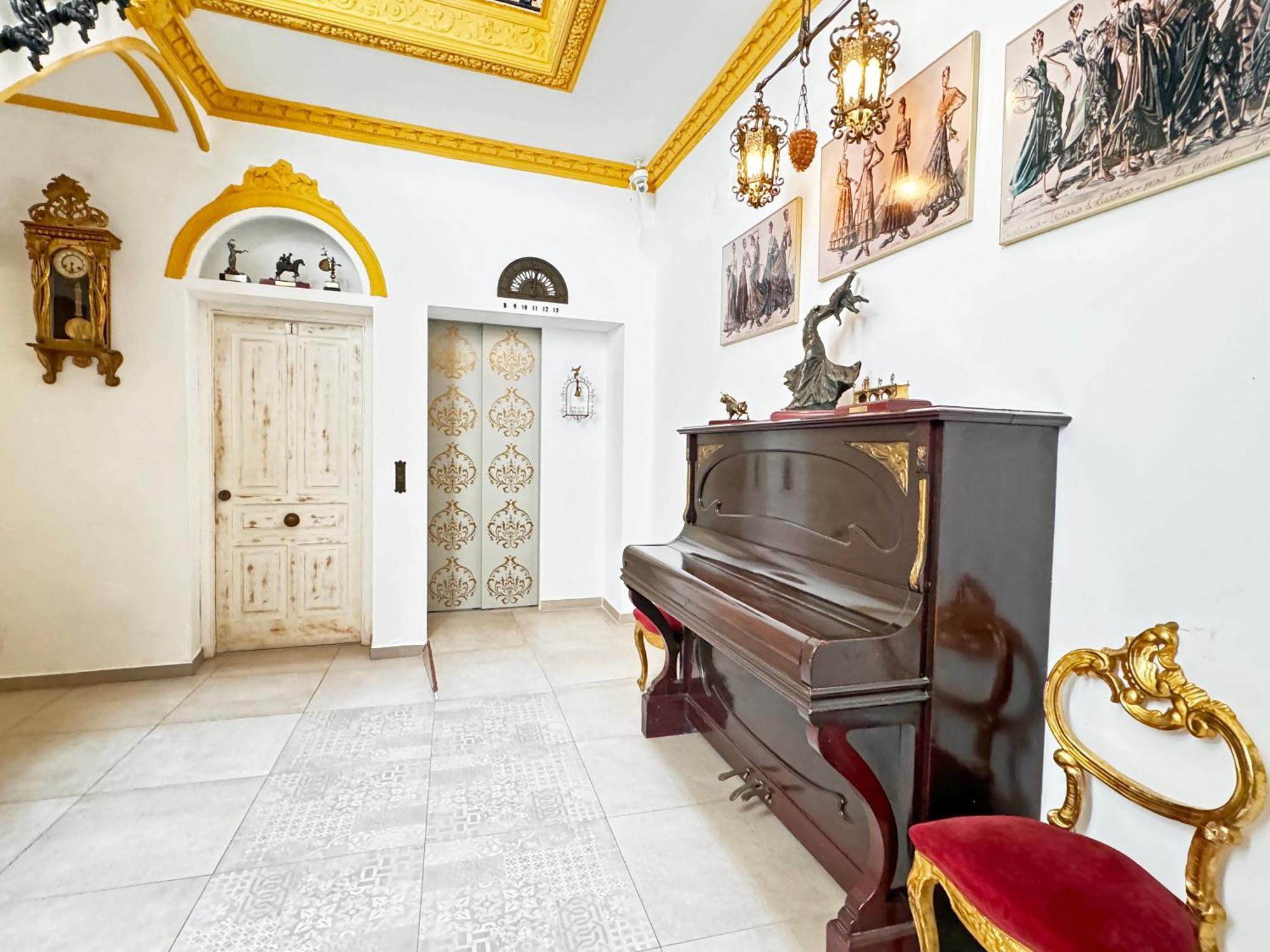 Palace House Hercules - Apartments Sevilla Exteriér fotografie